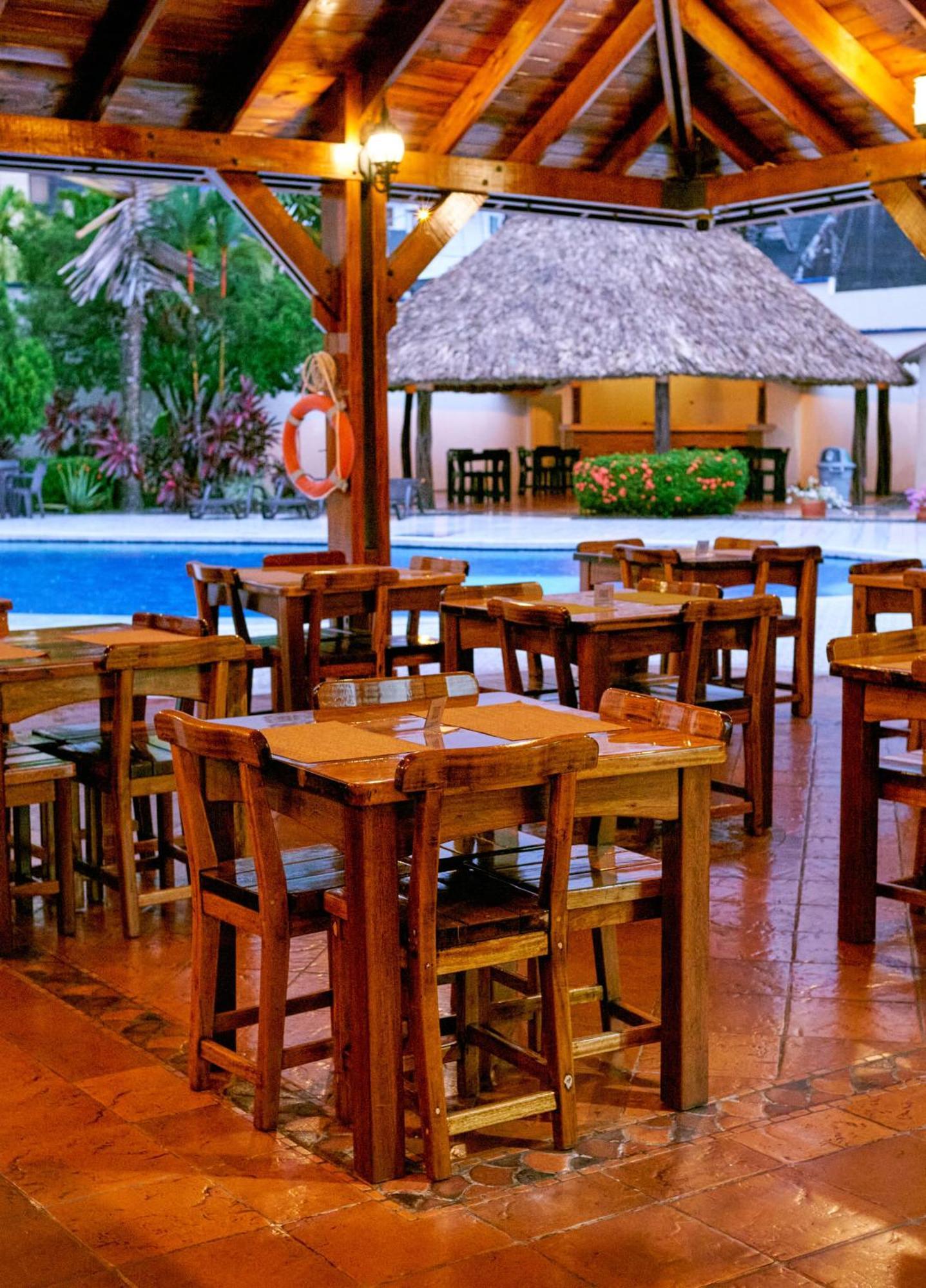Hotel Maria Gloria Villavicencio Exterior photo